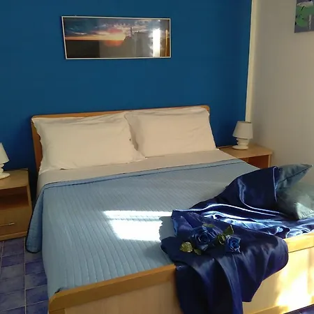 Bed & Breakfast Nido Colorato Fontane Bianche