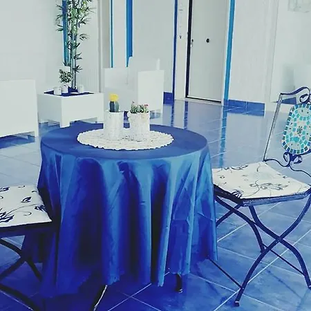 Bed & Breakfast Nido Colorato 2*