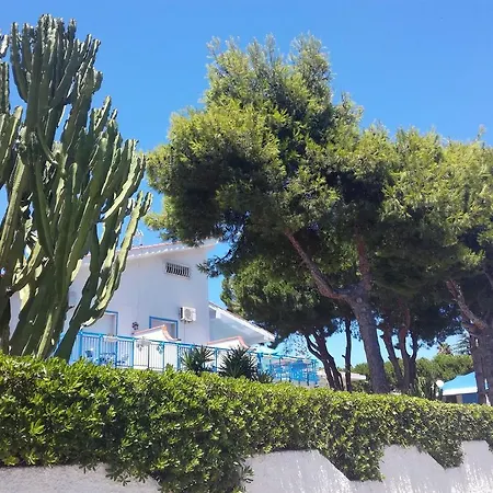 Nido Colorato Bed & Breakfast Fontane Bianche